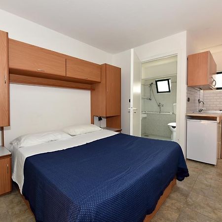 فندق غالّيبوليفي  Camping La Vecchia Torre المظهر الخارجي الصورة